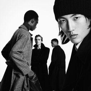 Hugo Boss (USA) Men's Black Pure Wool (3) Button Luxury Blazer